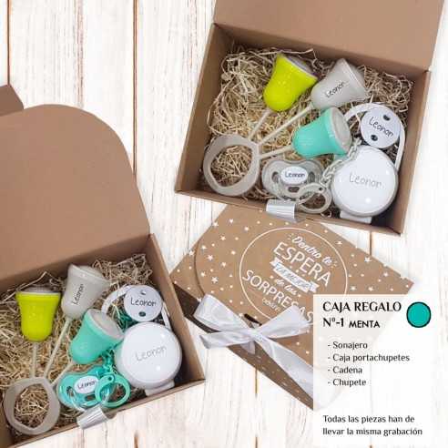 Caja Regalo N.1 (Chupete+Cadena+Sonajero+Caja) Menta 02